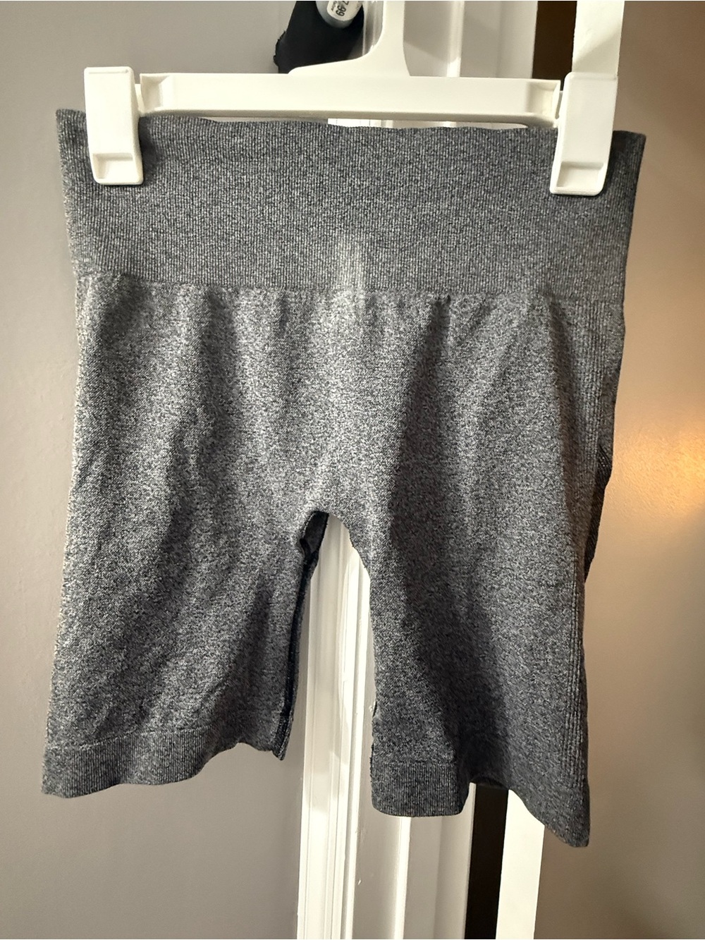 Women’s Gray Seamless Bike Shorts